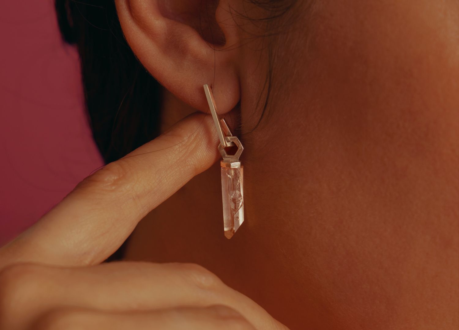 Duo de bagues modèle "Sororité" éthiques en collaboration avec une association en vermeil et argent serties d'améthystes de France