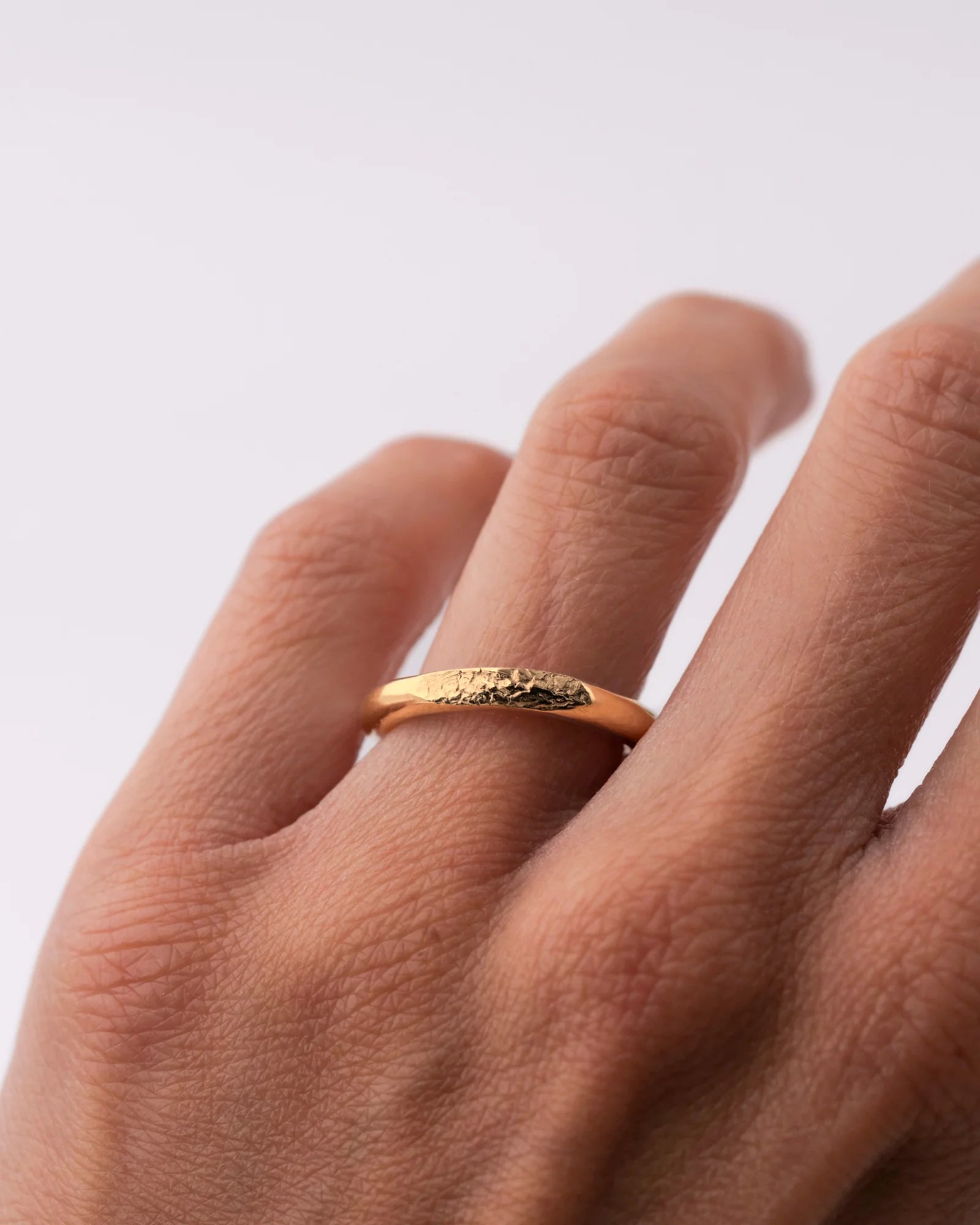 Bague empreinte animale porté en vermeil.