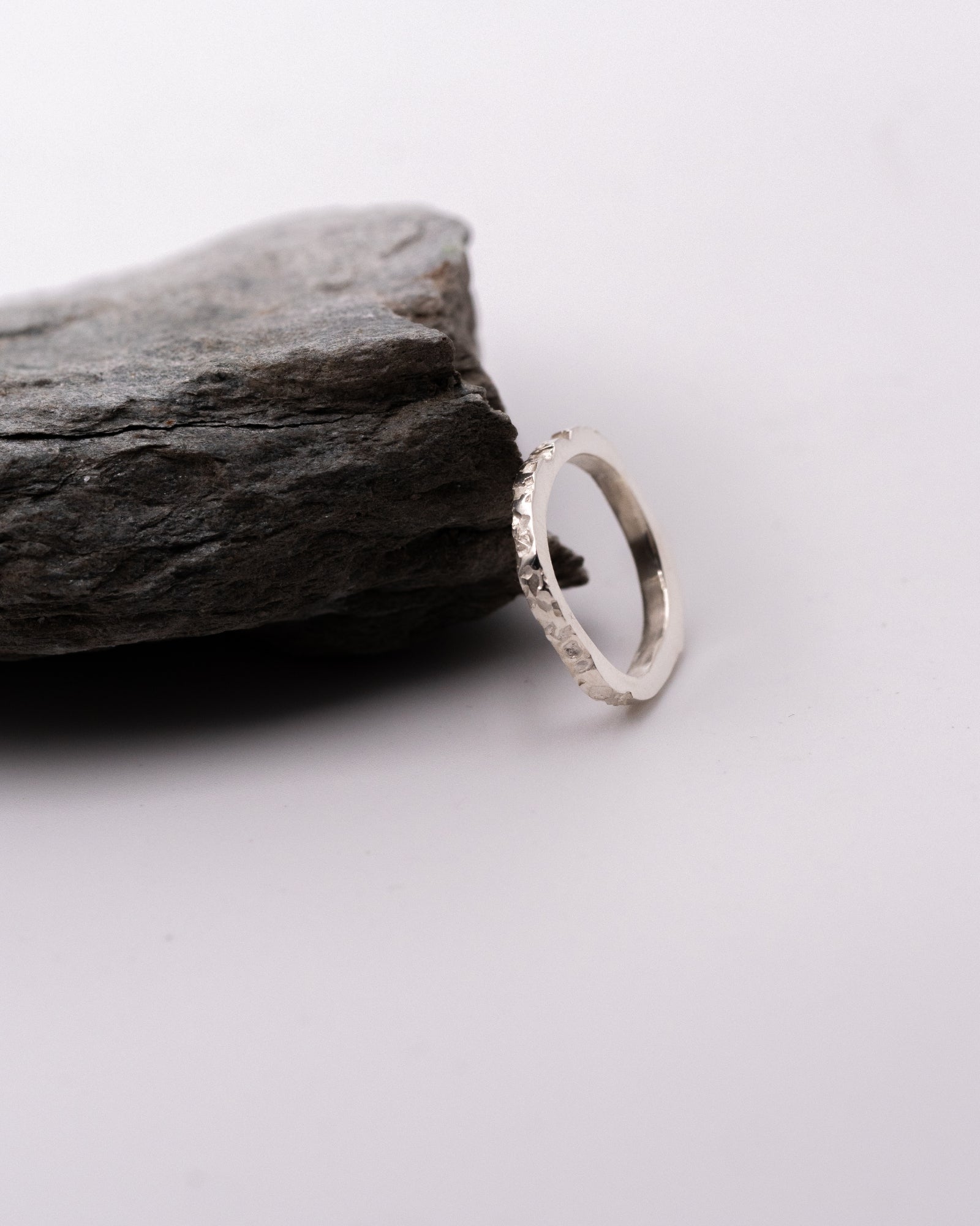 Pendentif éthique en argent ou or blanc